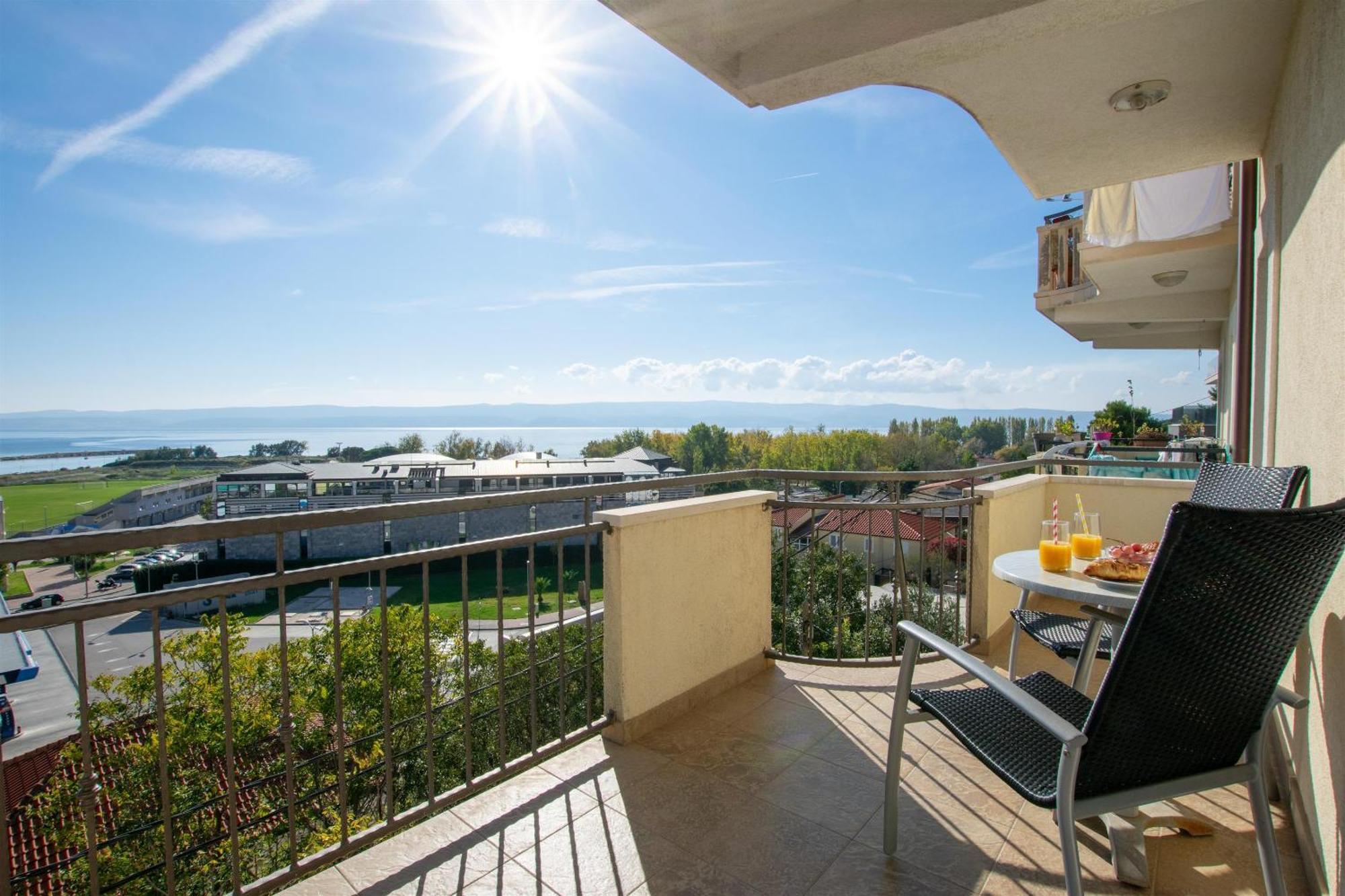 Apartment Zdravko Оміш Екстер'єр фото